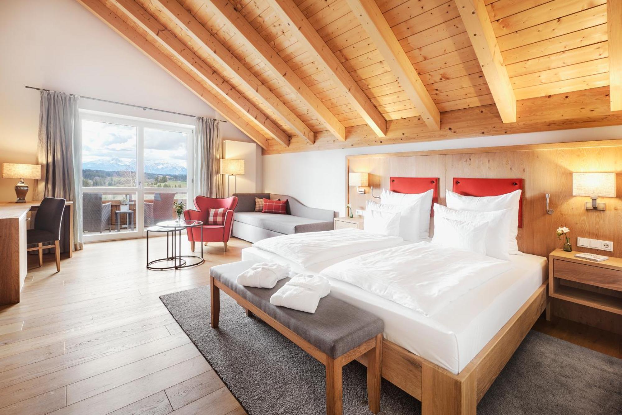 Hotel Auf Der Gsteig Gmbh Lechbruck Room photo